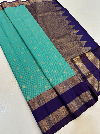 kanchipuram silk sarees-double border